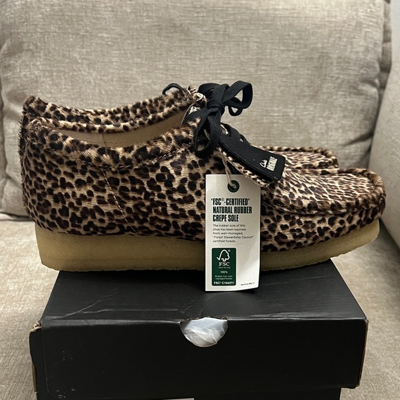 CLARKS Wallabee Leopard print - Picture 8 of 15